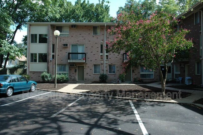 Foto del edificio - 3204 Midlothian Tpke