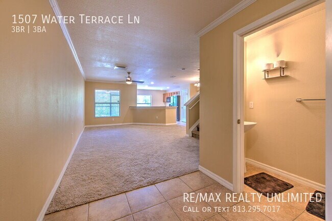 Foto del edificio - 1507 Water Terrace Ln
