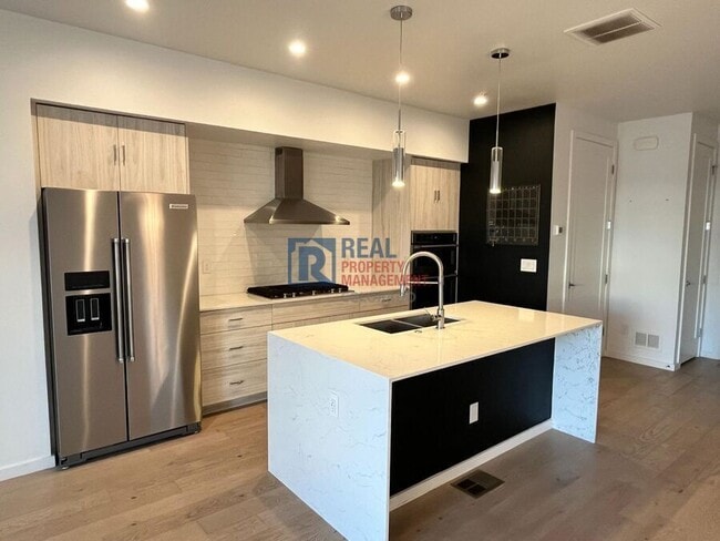 Foto del edificio - 2289 W 52nd Ave