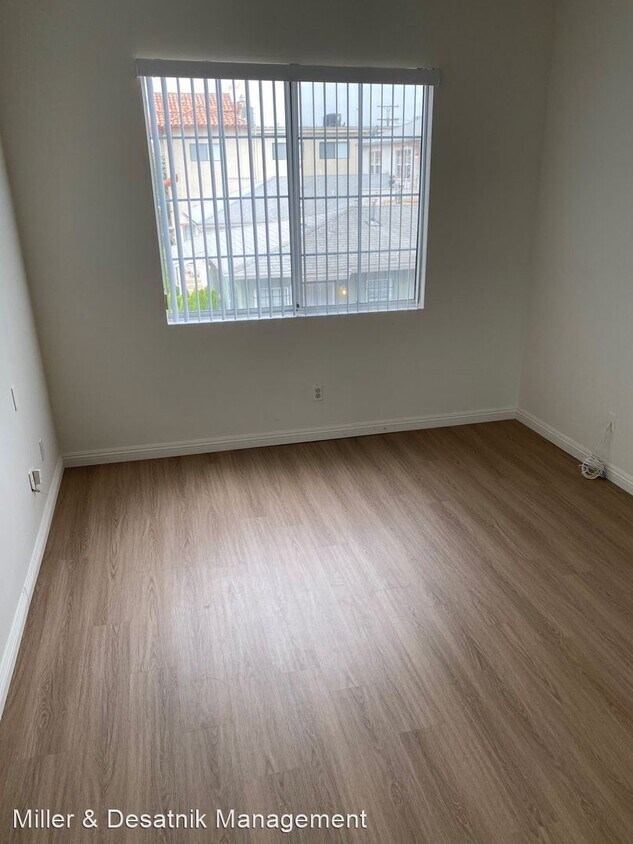 Foto del edificio - 5430 Alvern Cir