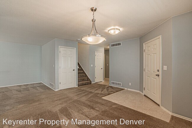 Foto del edificio - 2 br, 2 bath House - 10624 Steele St