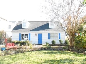 Building Photo - 428 Beaty St