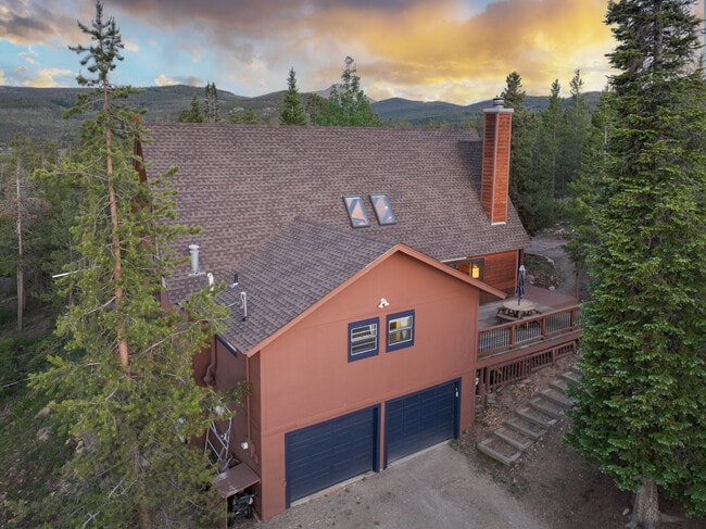 Building Photo - 192 Upland Dr