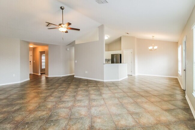 Foto del edificio - 14080 Barlington St