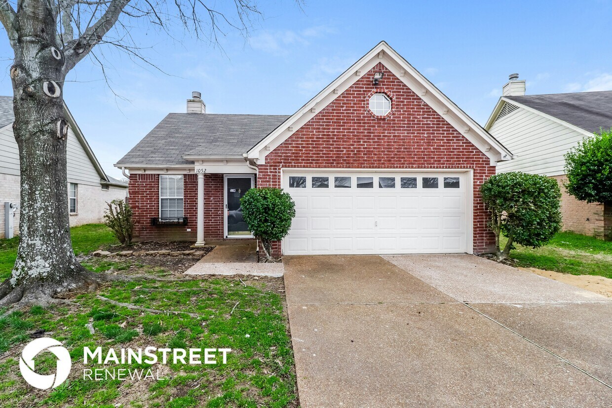 Foto principal - 1052 Cross Wood Ln