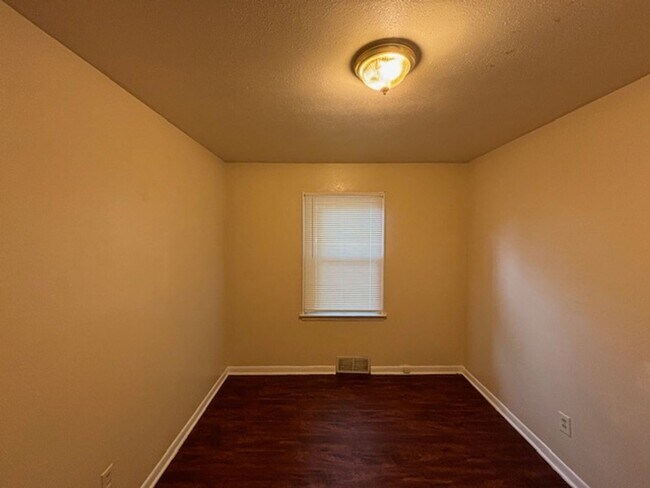 Foto del edificio - 3 Bedroom