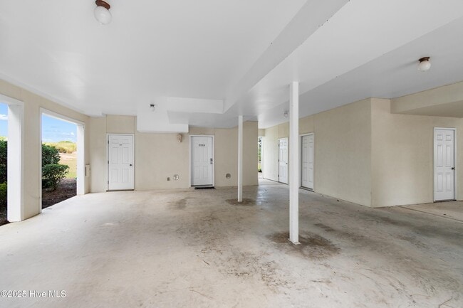 Foto del edificio - 3155 Lakeside Commons Dr SE
