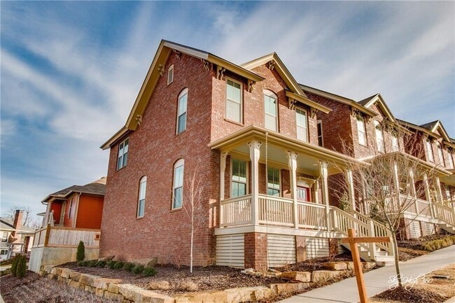 Building Photo - 1866 N Meridian Rd