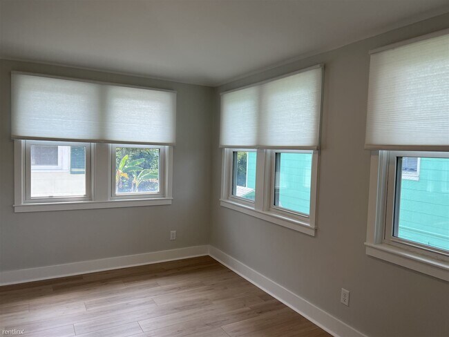 Foto del edificio - 2 br, 1 bath House - 111 Palm Place