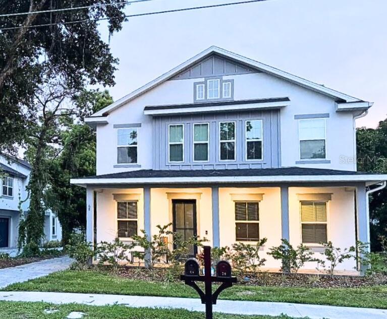 Primary Photo - 70 W Esther St