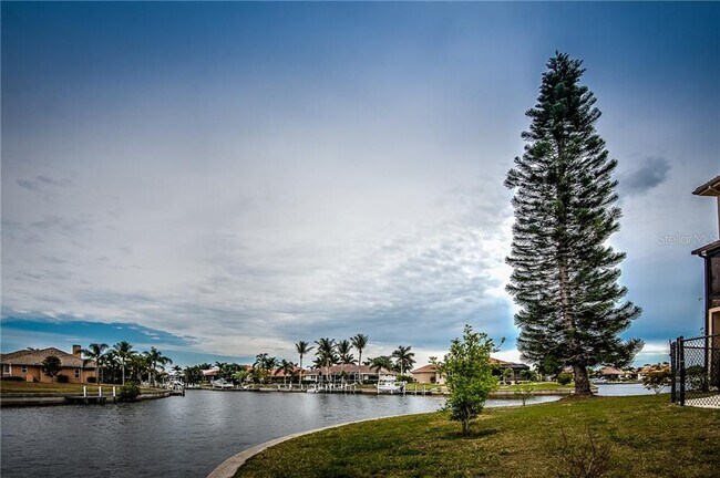 Building Photo - 1202 Spanish Cay Ln