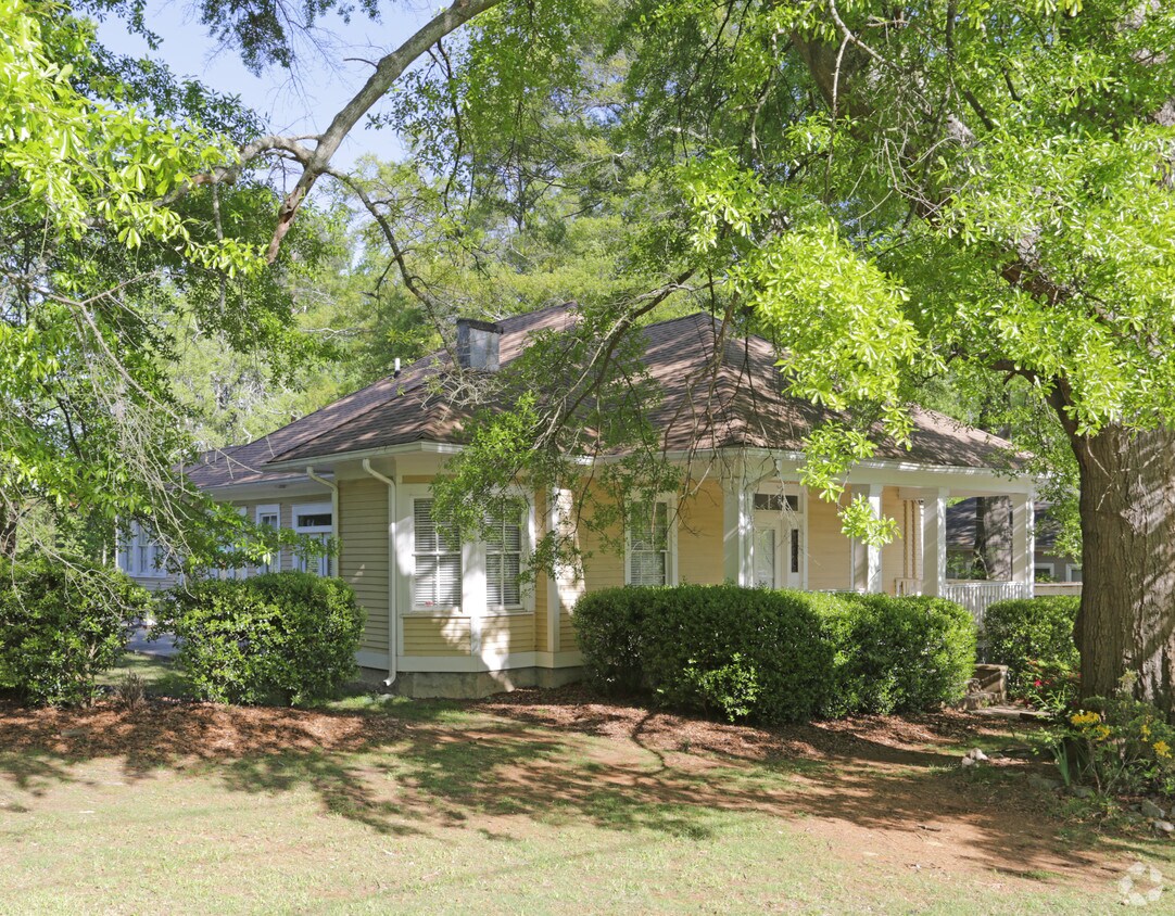 Foto principal - 411 Aldrich Ave