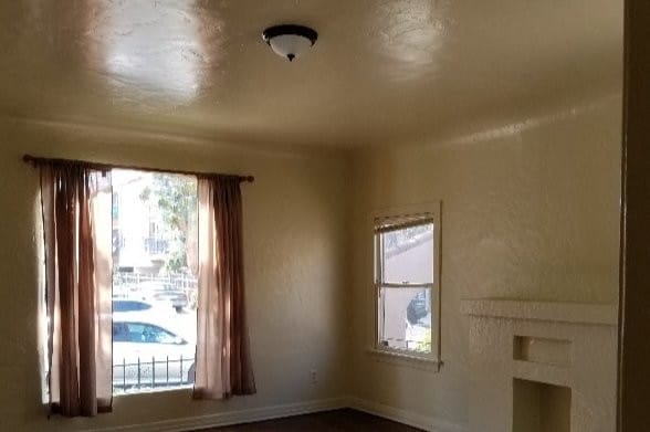 Building Photo - 1014 Newport Ave