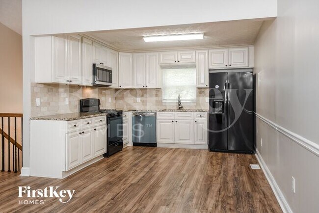 Building Photo - 1821 Hickory Creek Ct NW