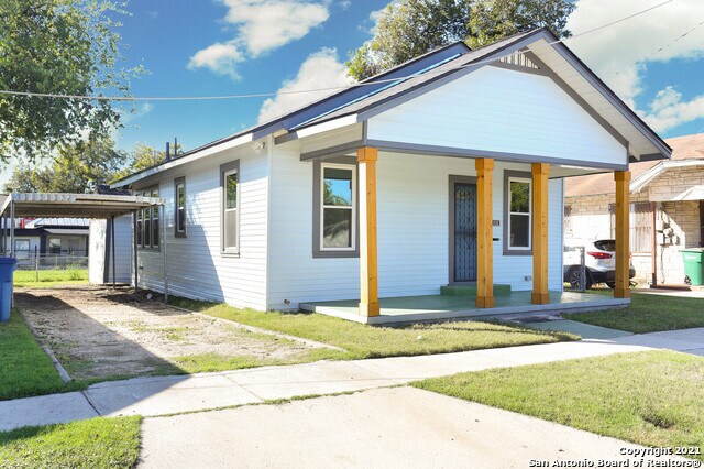 Foto del edificio - 826 Virginia Blvd