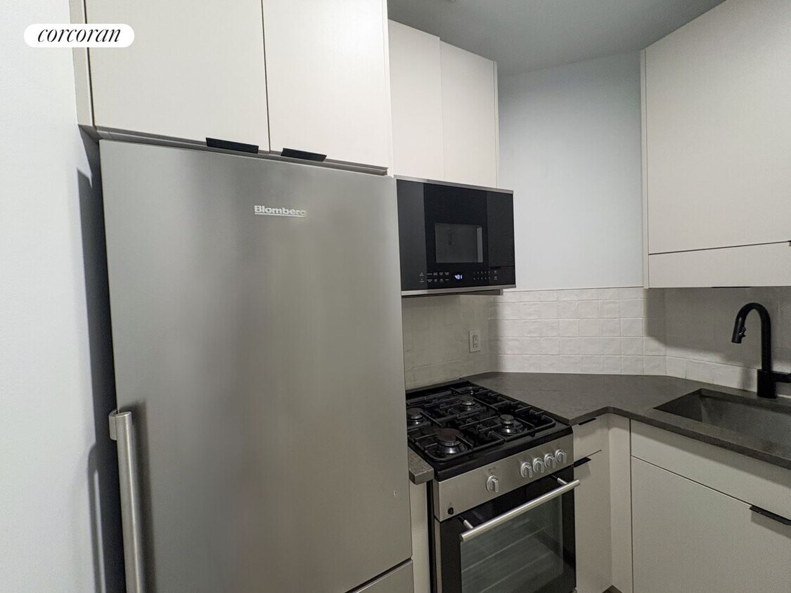 Foto del edificio - 305 E 75th St
