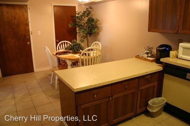 Primary Photo - 2333 Ridge Ct