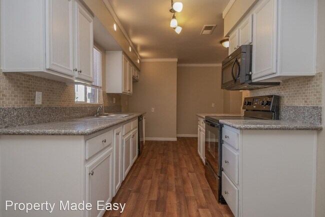 Building Photo - 4 br, 2.5 bath House - 1412 Bracken Ave