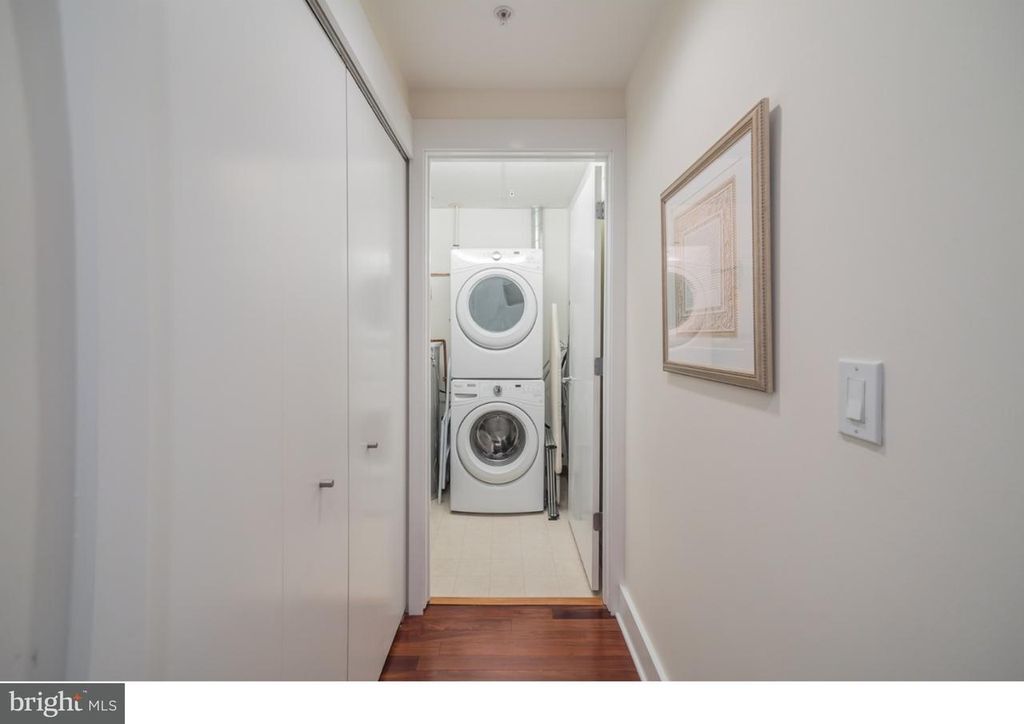 Foto principal - 1101 Locust St