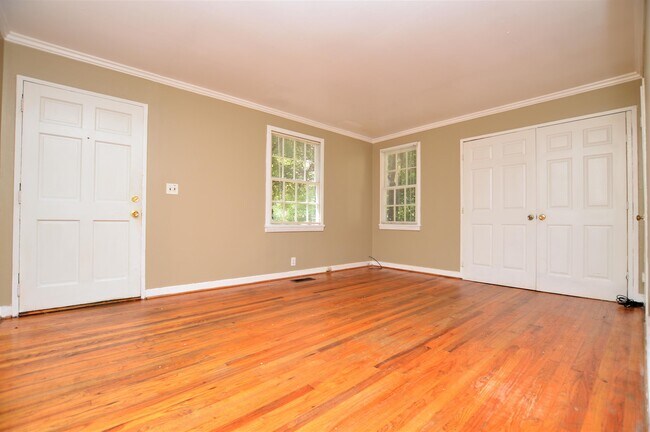 Foto del edificio - 1607 Beauford Pl