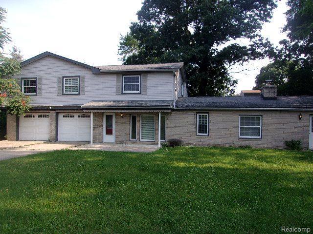 Primary Photo - 4240 Parkway St