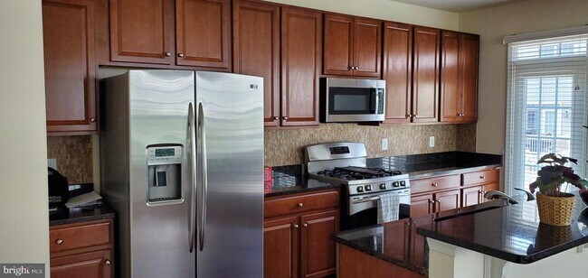 Foto del edificio - 12425 Horseshoe Bend Cir