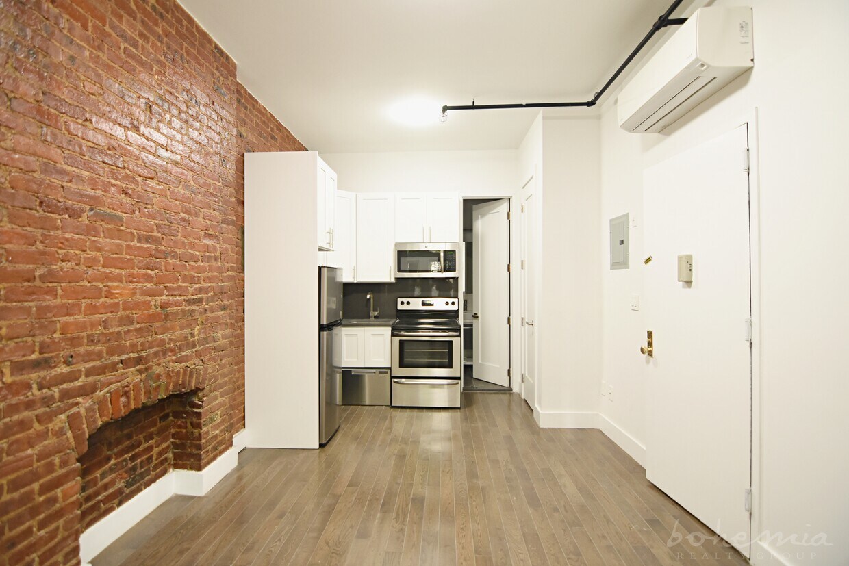 36 W 119th St Unit 3, New York, NY 10026 Room for Rent in New York