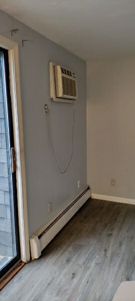 Foto del edificio - 8 Tiffany Rd