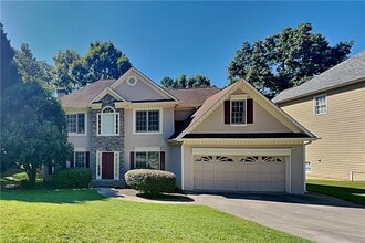 Building Photo - 1037 Ashfern Walk