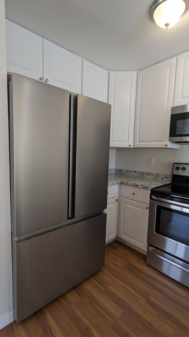 Foto del edificio - 1632 Manitou Blvd