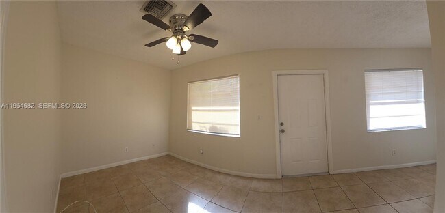 Foto del edificio - 2308 Monroe St