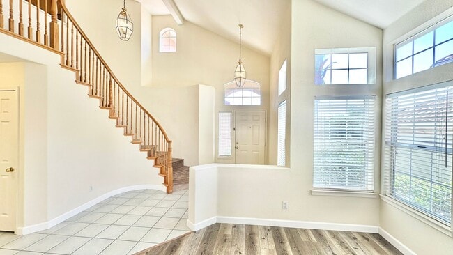 Building Photo - Wonderful Two Story Home, Quiet Neighborho...