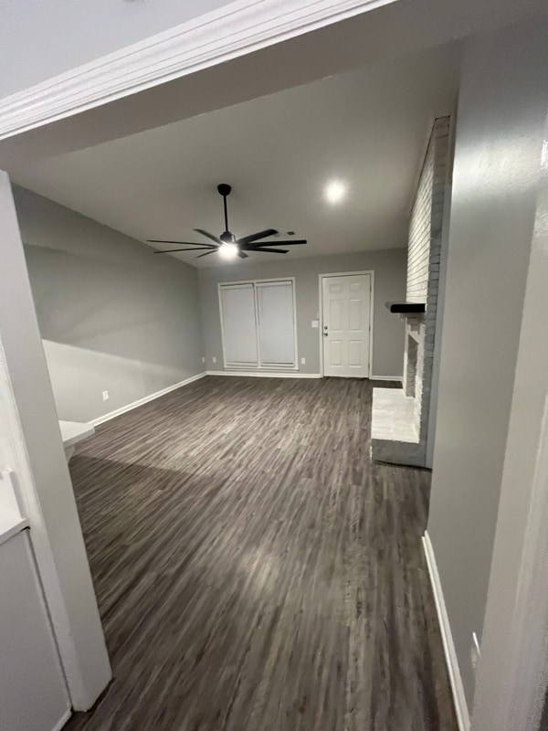 Foto del edificio - 7801 Cross Tie Dr