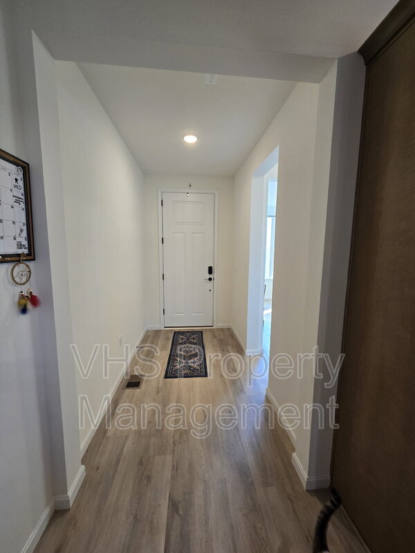 Foto del edificio - 609 Clover Ln