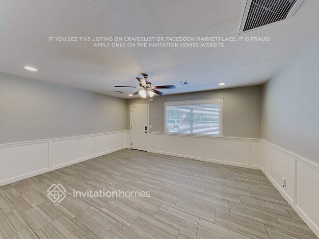 Building Photo - 814 N 74th St