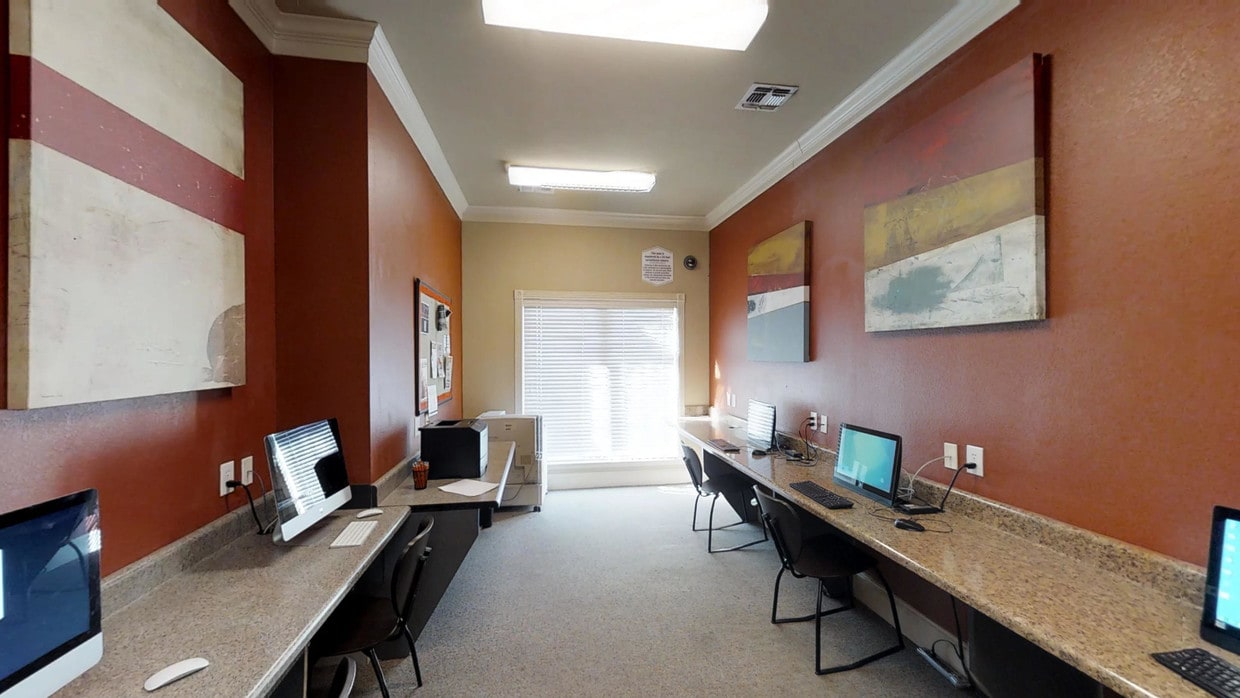 Photo - Attain on 5th Apartments