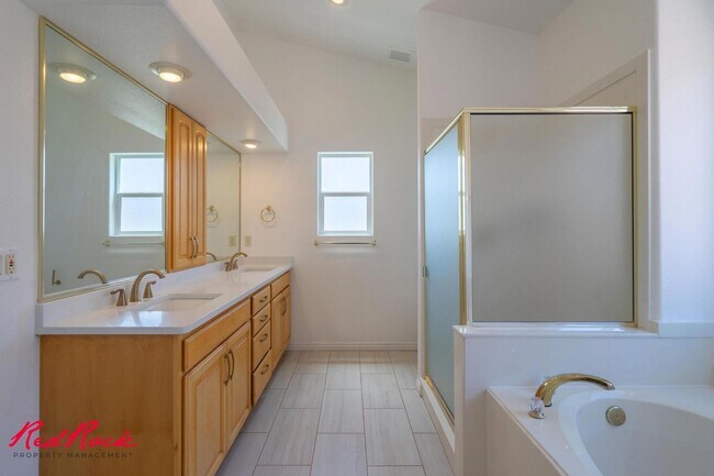 Building Photo - Welcoming 3 Bedroom Home in Hurricane