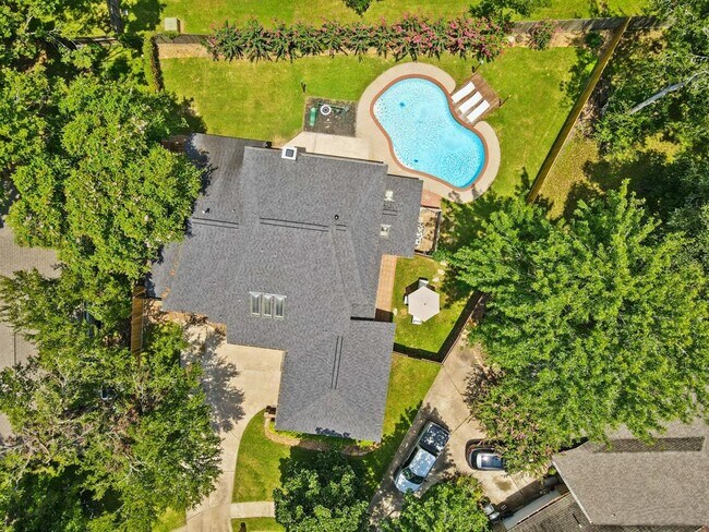 Building Photo - 1706 Miraglen Ct