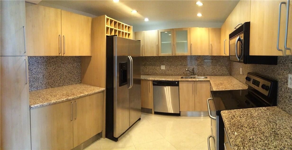 Foto principal - 1500 S Ocean Dr