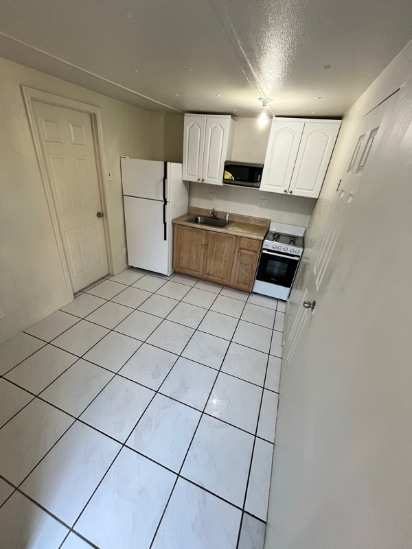 Photo - 1135 SW 127th Ct House