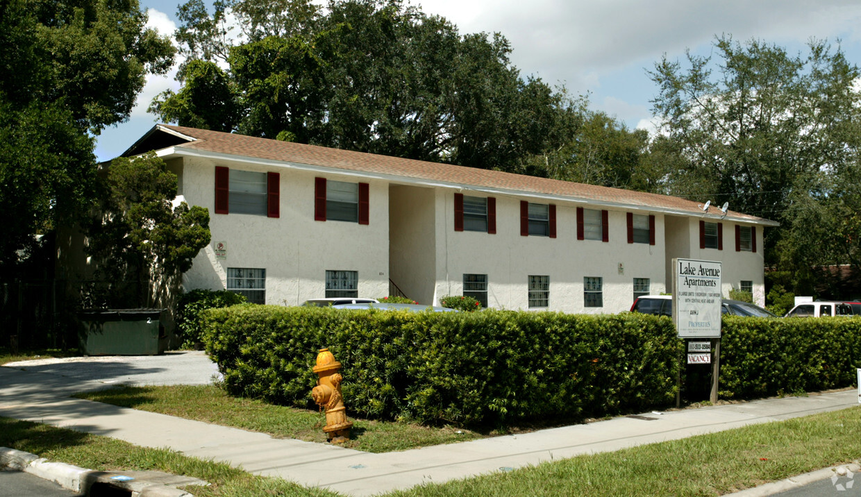 Primary Photo - Lake Avenue Apartments