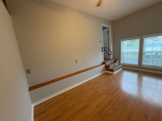 Foto del edificio - For Rent