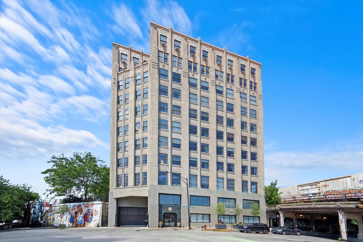 1550 S Blue Island Ave Unit 404, Chicago, IL 60608 Condo for Rent in