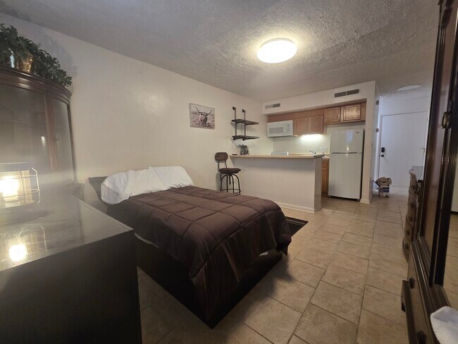 Foto del edificio - 2840 Colonial Ave SW