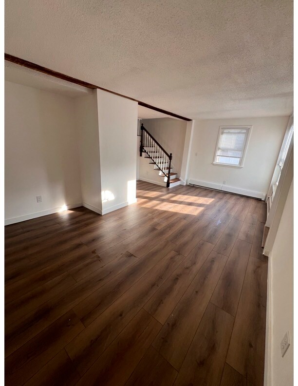 Building Photo - 209 South St