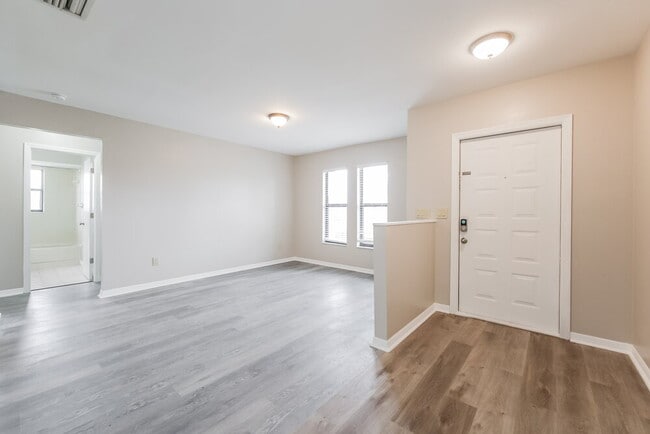 Foto del edificio - 2123 SE 3rd St