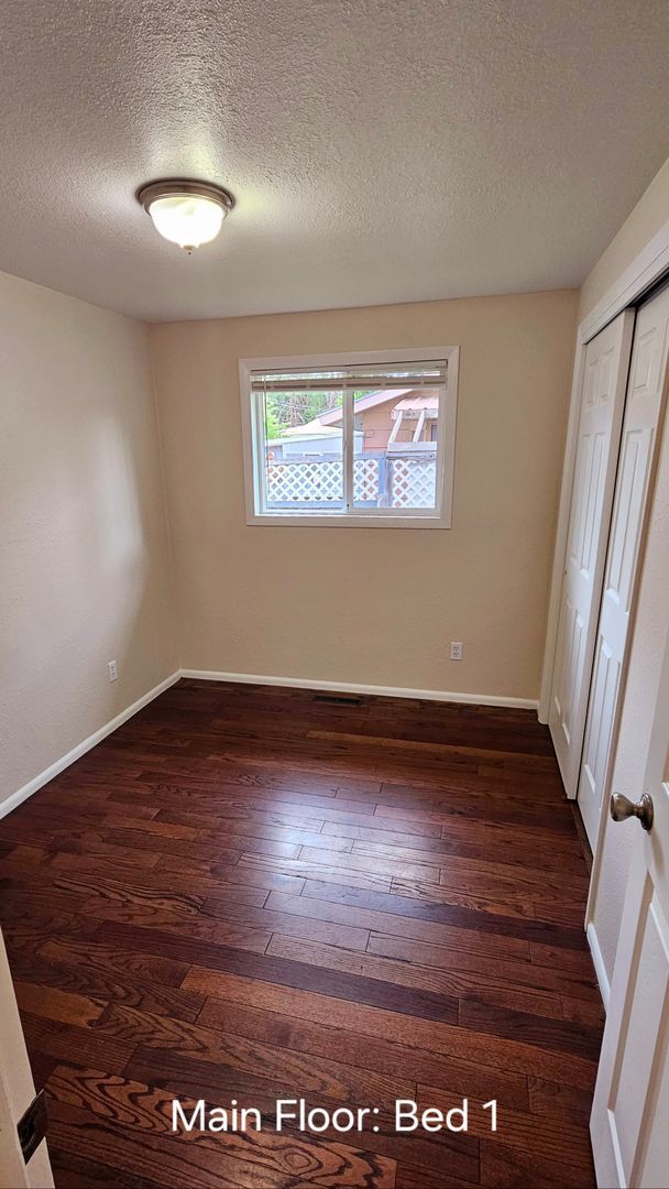 Building Photo - Newly Remodeled CDA Home