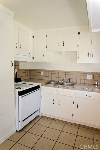 Building Photo - 14059 Foothill Blvd