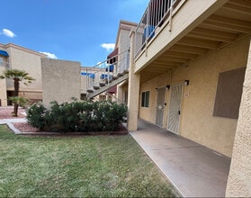 Building Photo - 12221 W Bell Rd
