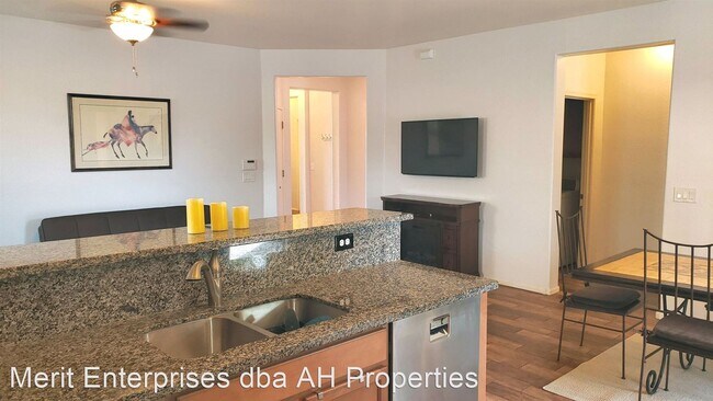 Foto del edificio - 3 br, 2 bath House - 1911 W HALF MOON CIR